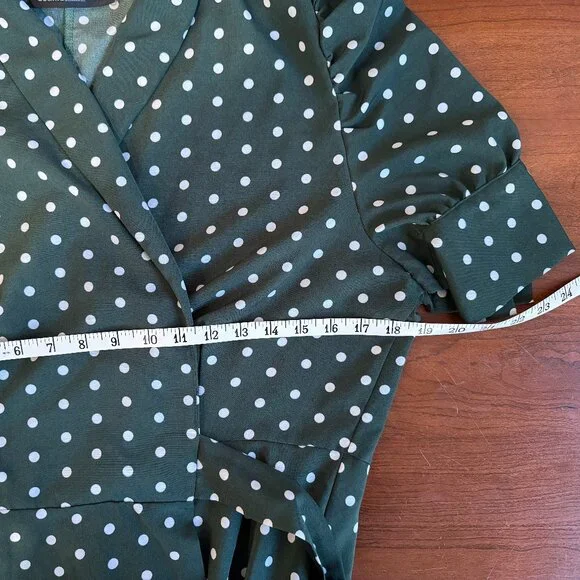 Green Polka Dot Wrap Dress | Puff Sleeve Midi | Celmia Collection 4XL - Picture 5 of 6
